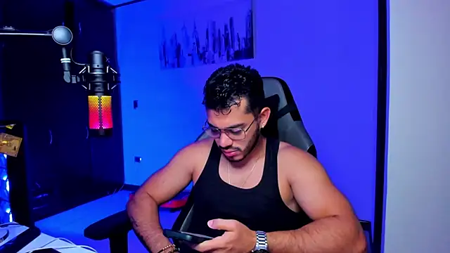 BrunoD31 online show from October 7, 1:48 pm