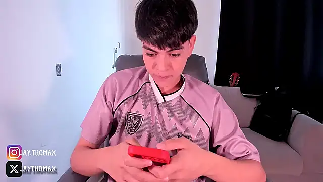 JaycoThomas online show from October 5, 9:30 pm