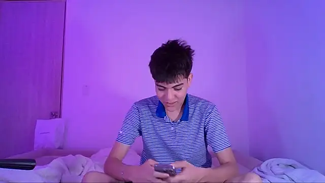 JaycoThomas online show from December 28, 7:33 pm