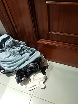 xxxx198756 online show from February 8, 6:01 pm