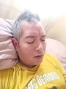 Snapshot of xxxx198756 chatting on February 24, 9:00 am xxxx198756 online show from February 24, 9:00 am