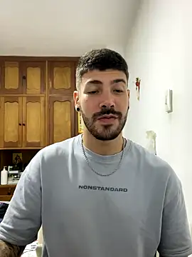 Guyinthemountain online show from October 12, 10:48 pm