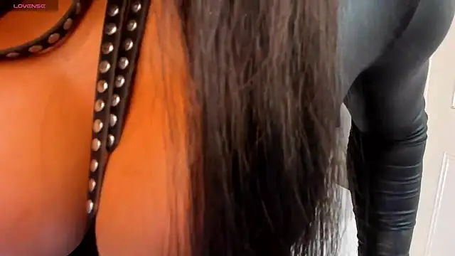 AddictivextS online show from October 26, 2:30 pm