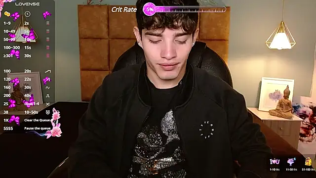 Snapshot of AlejooTwink chatting on March 10, 6:12 pm AlejooTwink online show from March 10, 6:12 pm