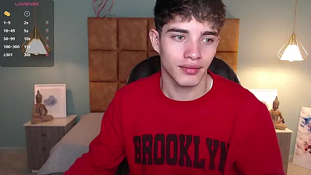 Snapshot of AlejooTwink chatting on December 29, 5:22 pm AlejooTwink online show from December 29, 5:22 pm