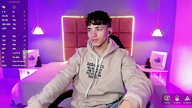 AlejooTwink online show from March 18, 7:33 am