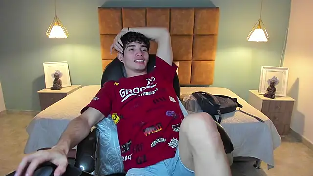 AlejooTwink online show from November 16, 3:08 am