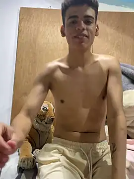 Leo bunny hot online show from December 28, 3:47 am