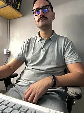 Superdad online show from April 30, 1:07 pm