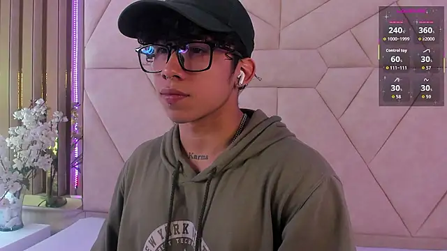 AkazaBoy  online show from March 14, 5:25 am