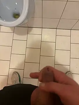 daubine46 online show from April 15, 3:56 pm