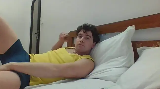 mario80755 online show from February 14, 5:46 pm