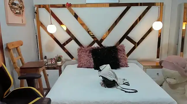 georgie latin99 online show from December 9, 9:33 pm