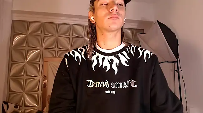 georgie latin99 online show from March 7, 12:01 pm