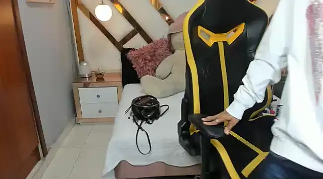 georgie latin99 online show from January 18, 1:12 am