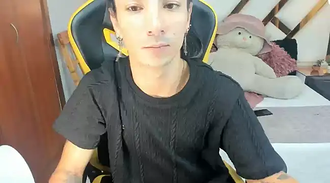 georgie latin99 online show from February 6, 9:28 pm