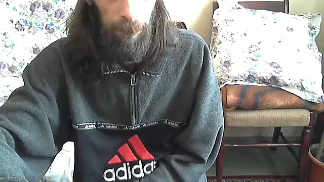 vulpe8400 online show from April 12, 10:28 am