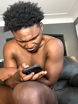 Festivitiesking1 online show from November 8, 3:04 pm