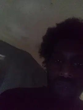 DevinToore online show from April 12, 9:05 pm