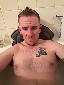 dontjudgemeh online show from March 31, 3:41 am