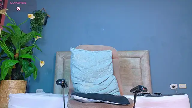 Iker bigdick online show from April 15, 7:58 pm