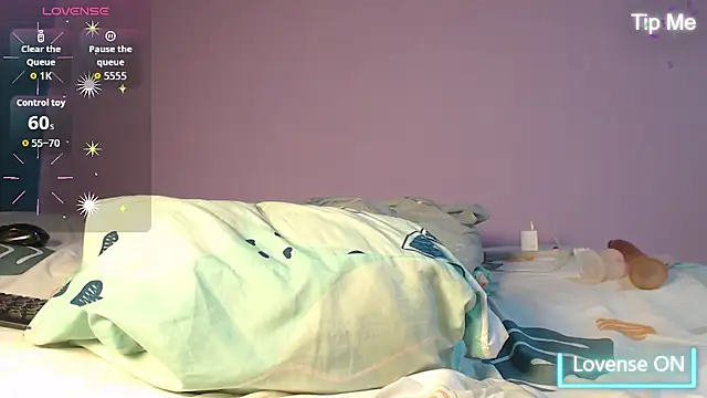 Dante Bear  online show from October 17, 4:27 am