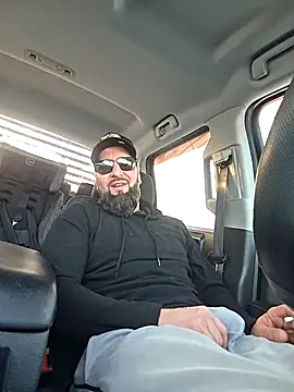 Beardedtattood online show from December 14, 2:02 pm