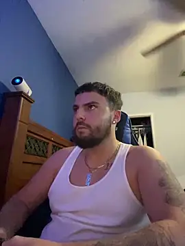 Snapshot of MasterKvn chatting on December 28, 7:44 am MasterKvn online show from December 28, 7:44 am