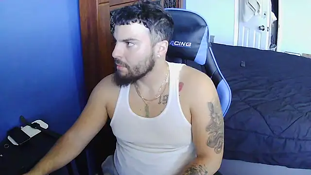 Snapshot of MasterKvn chatting on March 20, 5:15 pm MasterKvn online show from March 20, 5:15 pm