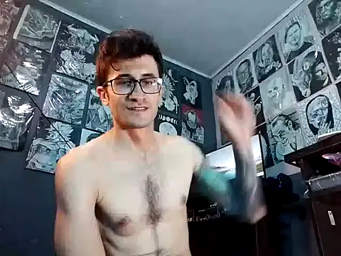 Loggan donnelly online show from December 21, 11:57 pm