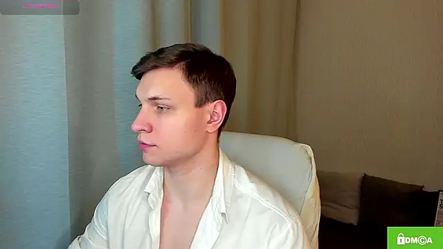 handsome guy01 online show from March 7, 2:53 am