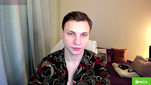 handsome guy01 online show from March 13, 7:09 pm