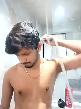 skinnyyyyyyyyy online show from March 31, 3:30 am