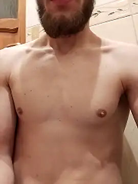 hoot denis28 online show from February 8, 3:00 pm