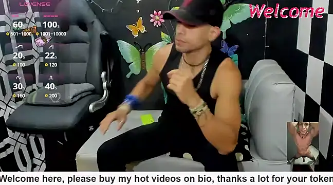 MikeRose94 online show from March 3, 5:34 pm