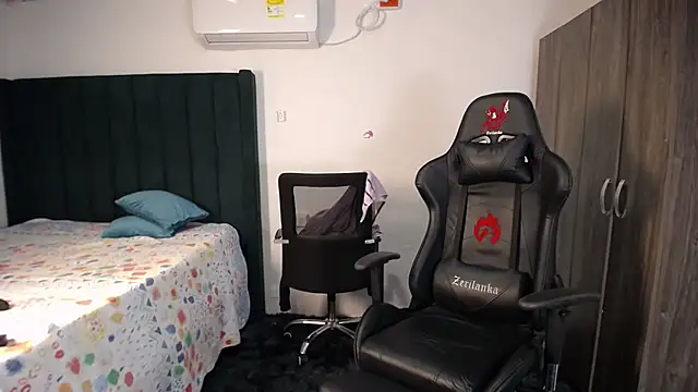 man dur07 online show from January 25, 4:23 am