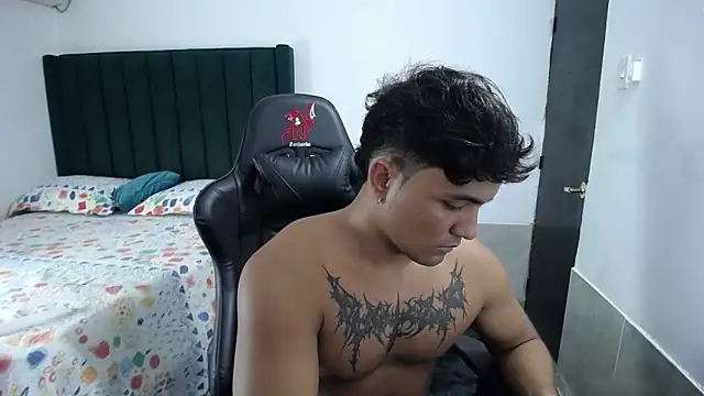 man dur07 online show from September 8, 9:47 pm