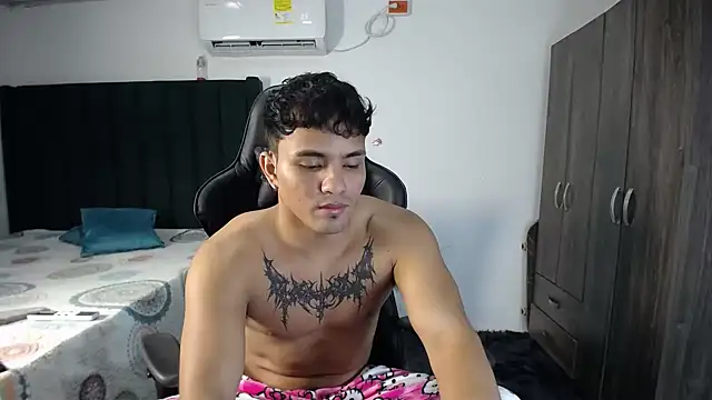 man dur07 online show from January 31, 9:26 pm