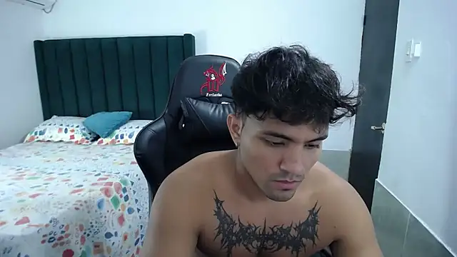 man dur07 online show from October 4, 10:36 pm