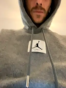 dann1111 online show from October 19, 9:45 am