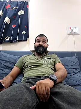 Fun Guuy online show from December 21, 8:39 pm