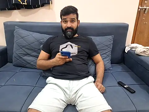 Fun Guuy online show from September 8, 7:02 pm