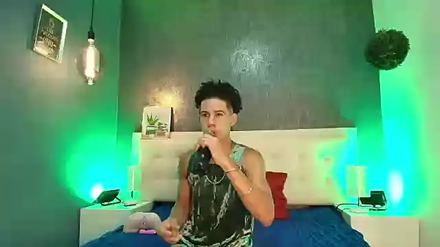 Erick Zhimerman online show from March 18, 3:34 am