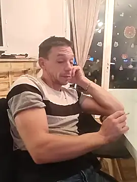 mika11100 online show from December 28, 4:30 am