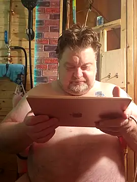 alienbunny online show from September 18, 3:30 am