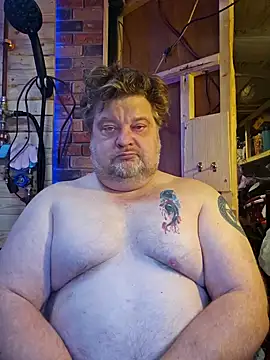 alienbunny online show from January 24, 6:35 pm