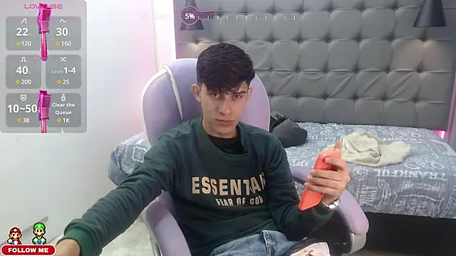 Dyla n18 online show from January 15, 11:30 pm