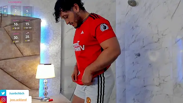 JossAckland online show from April 15, 7:58 pm