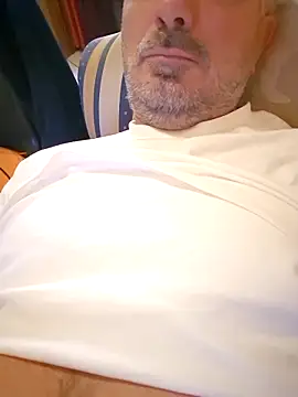 1talianBeutifulCock online show from March 4, 3:41 pm