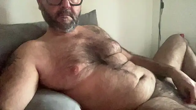 MM7026 online show from December 8, 11:24 am